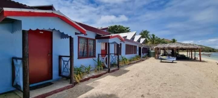 Mana Lagoon Backpackers Екстериор снимка